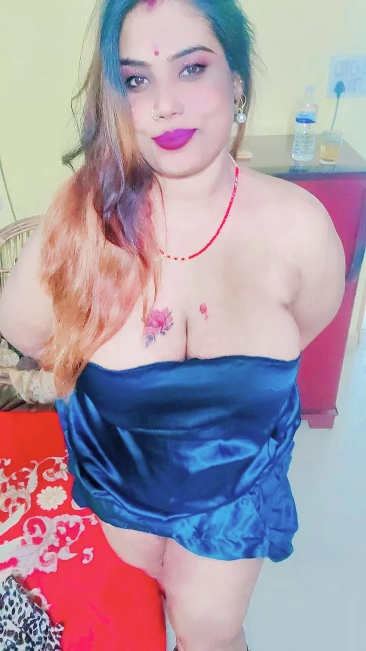 XXX Porn Photo of Nude Rashiqueen 32