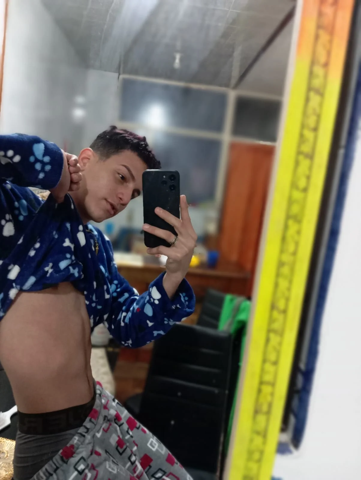 XXX Porn Photo of Nude jhoss_19 3
