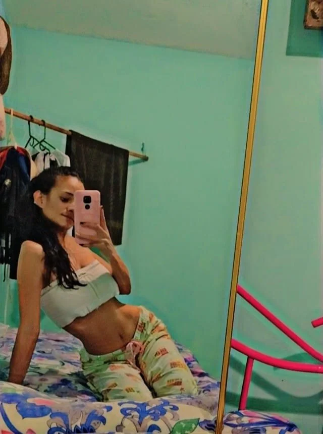 XXX Porn Photo of Nude SkiinnyAna 26