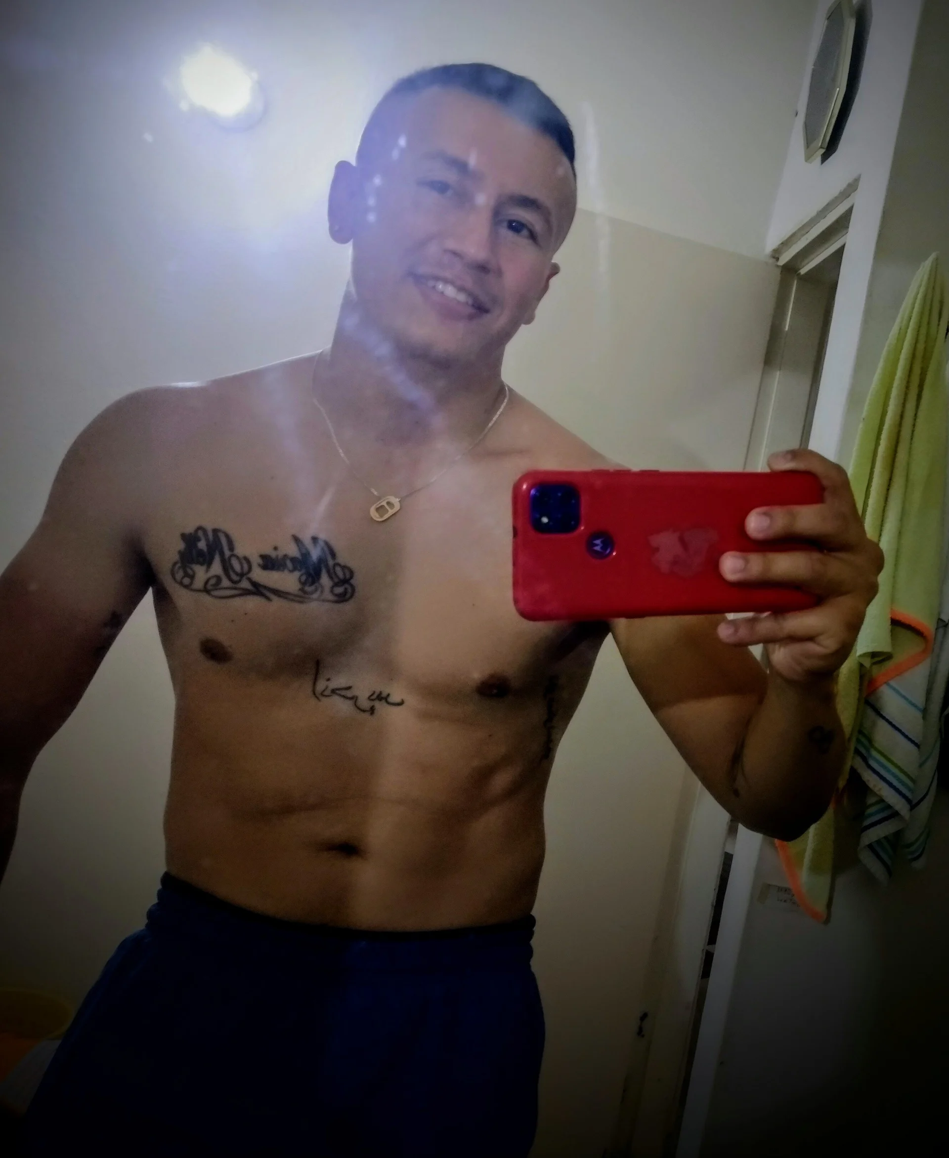 XXX Porn Photo of Nude andresbigcock9 1