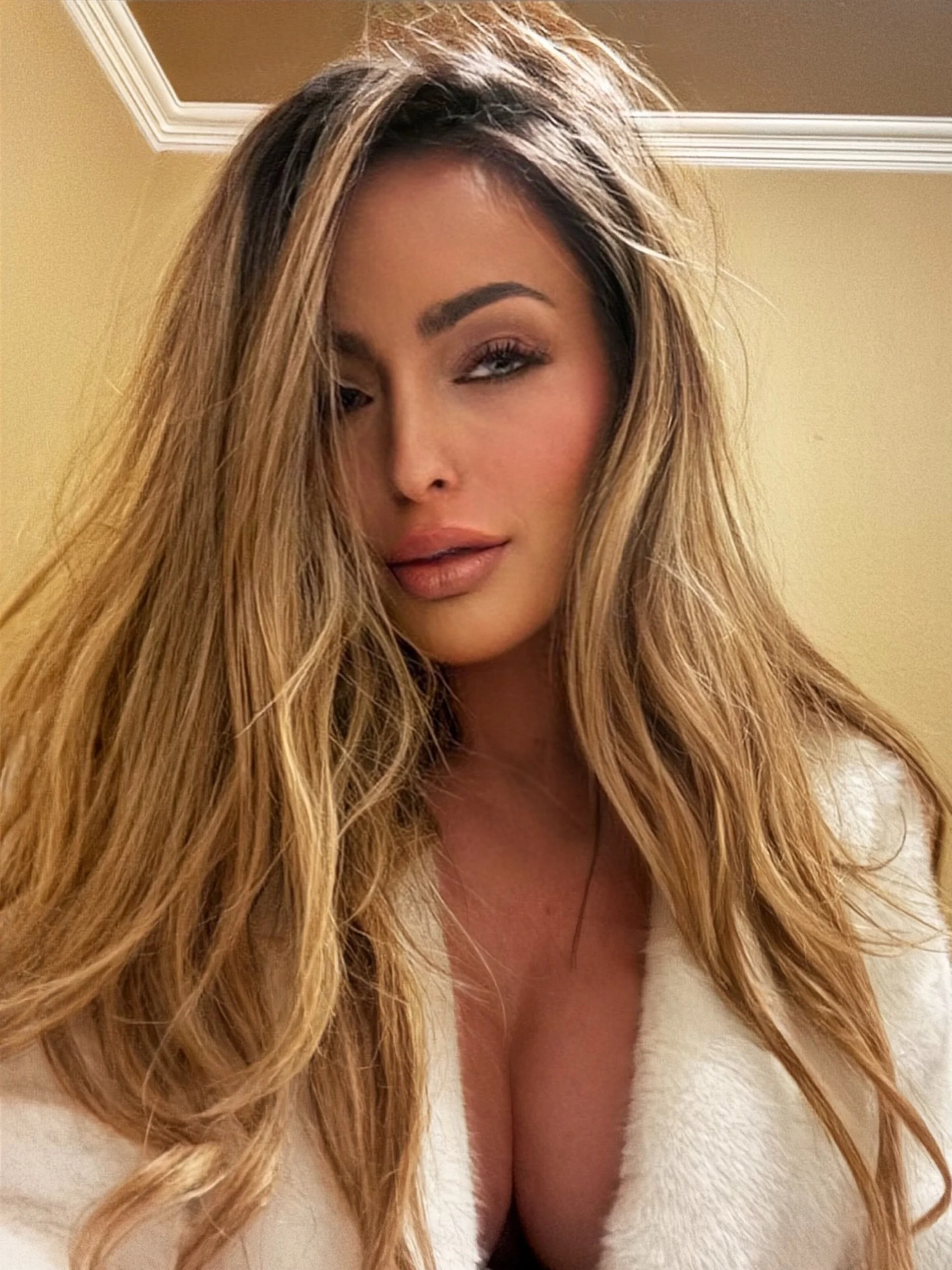 XXX Porn Photo of Nude Farrah_Fantasy 4