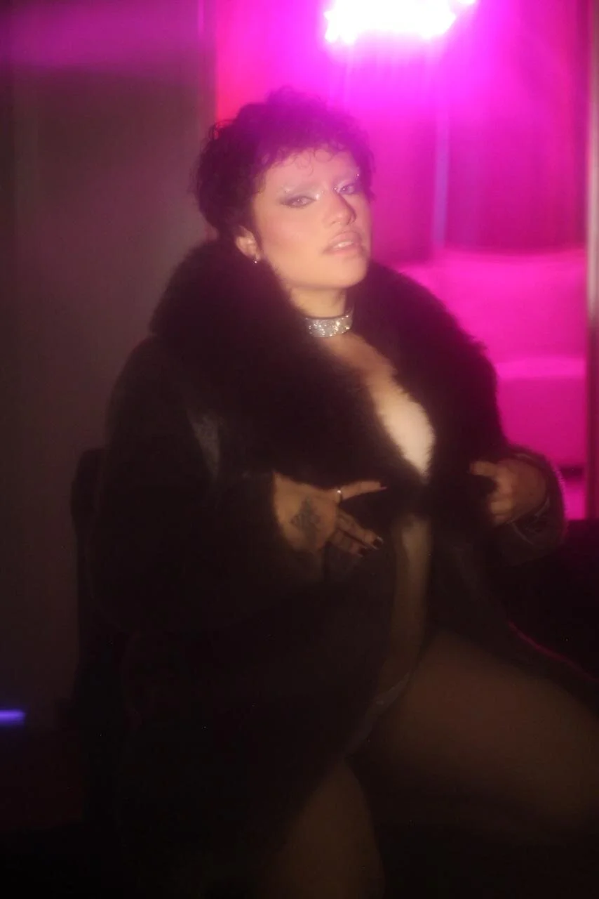 XXX Porn Photo of Nude Alaska_deluxe 334