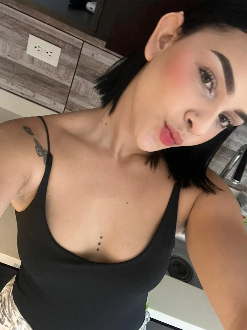 XXX Porn Photo of Nude Emily_Flame 102