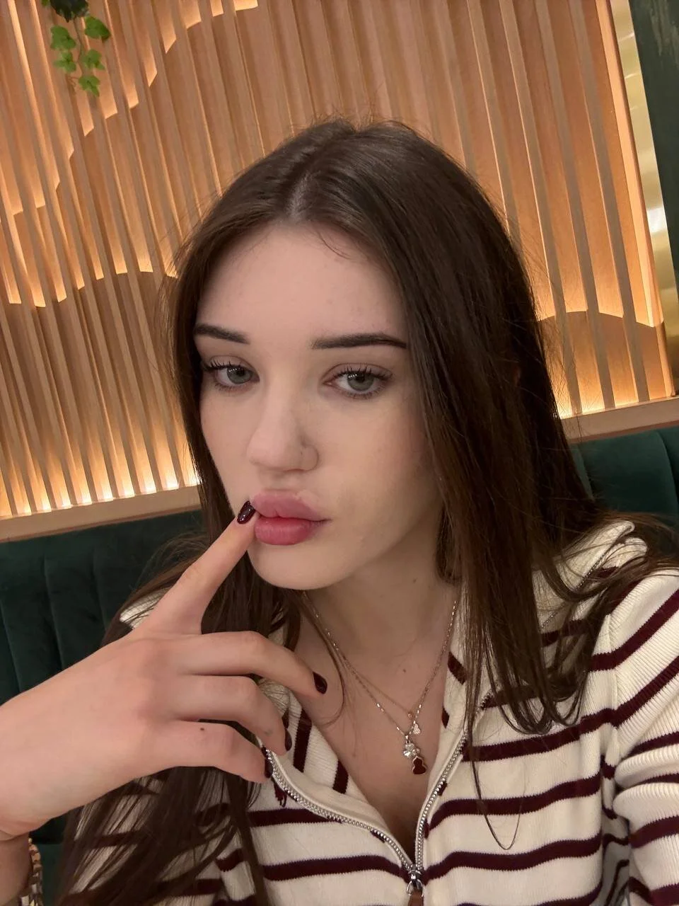 XXX Porn Photo of Nude MollyBaby 2