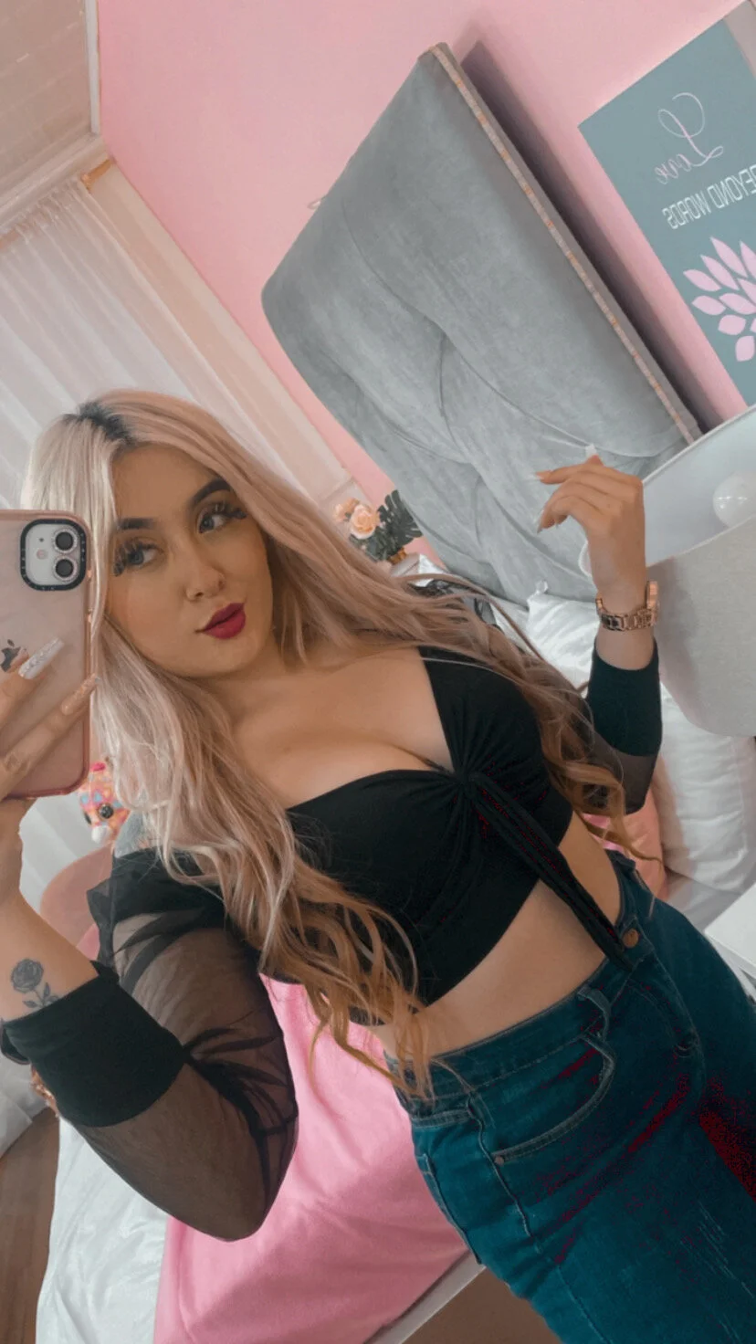 XXX Porn Photo of Nude Sam_Thompsoon_ 31