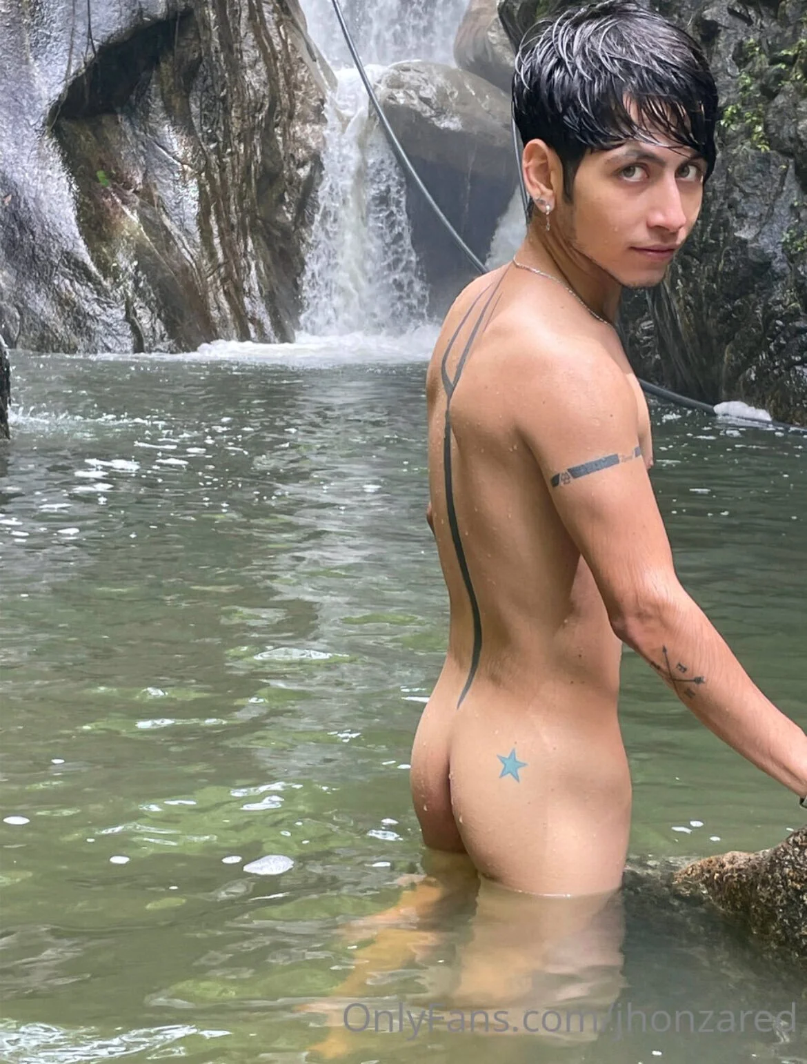 XXX Porn Photo of Nude JhonZared 5
