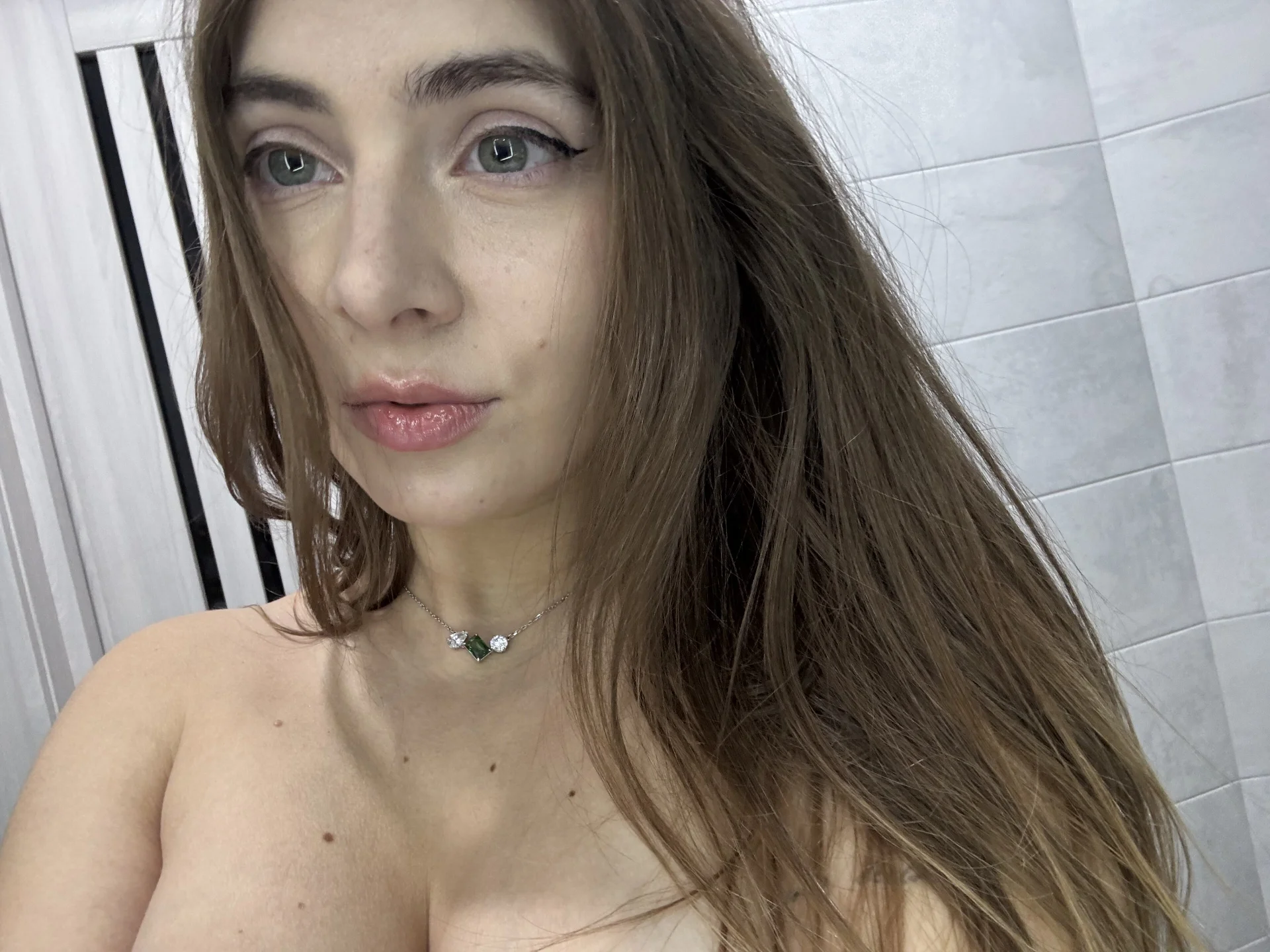 XXX Porn Photo of Nude chloi_hes 2