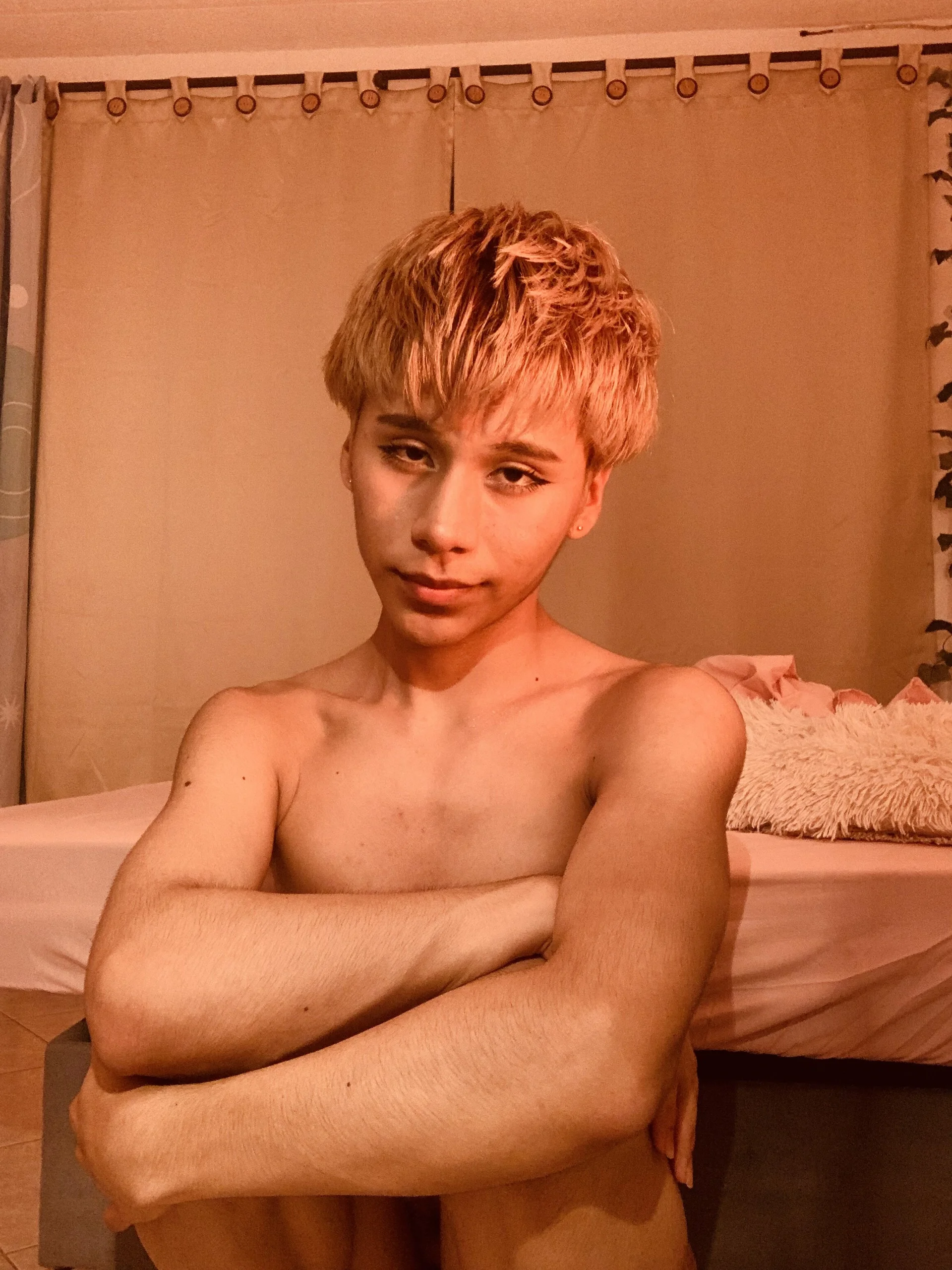 XXX Porn Photo of Nude Tommyfoxboy 6