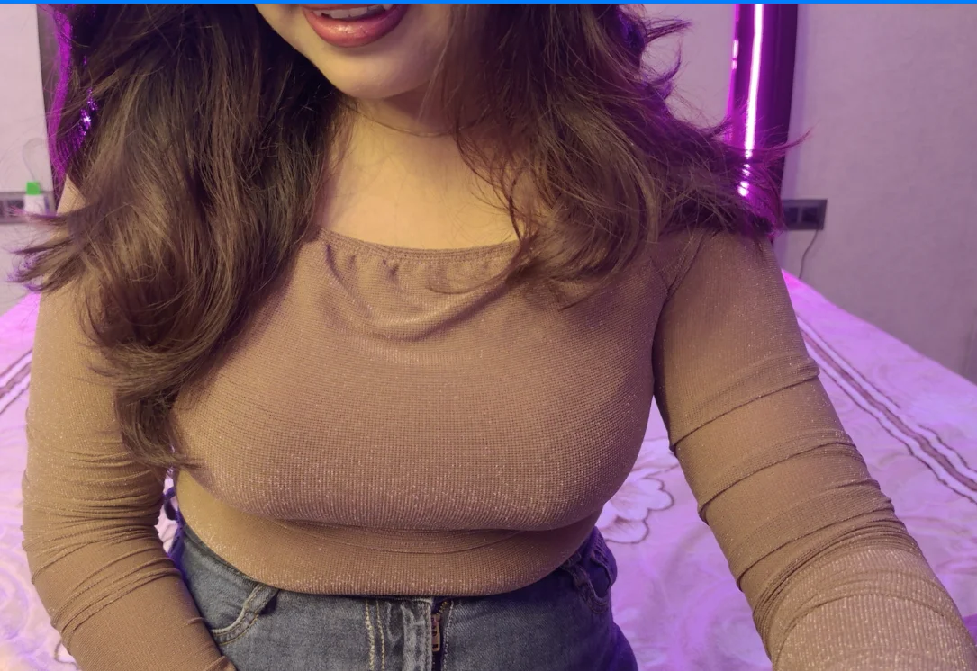 XXX Porn Photo of Nude _ur_mikasa 1