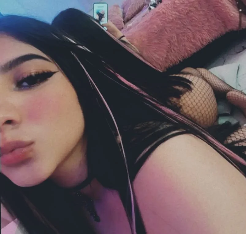 XXX Porn Photo of Nude Salem_skyler_ 42