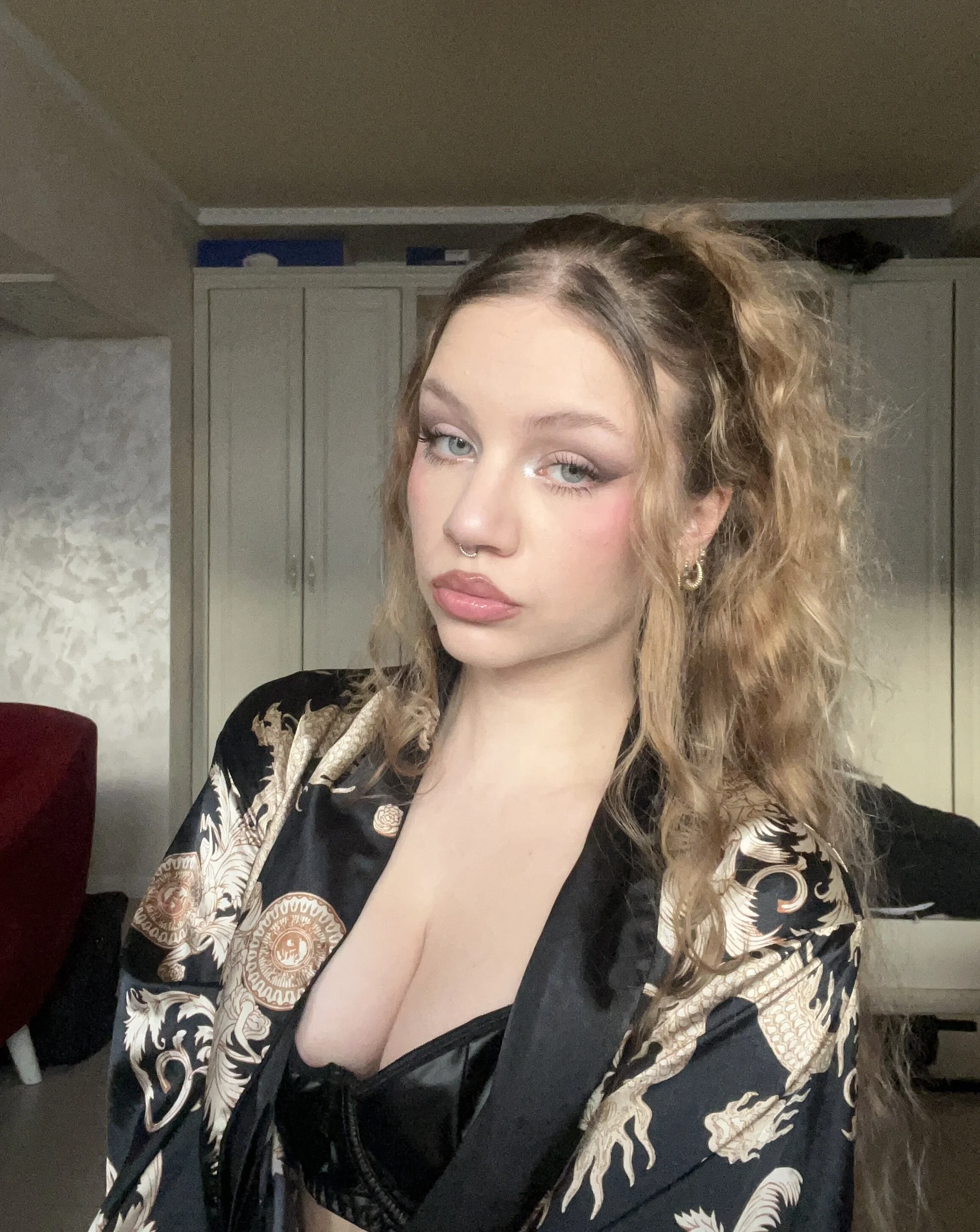 XXX Porn Photo of Nude Goddess_Alaska 6