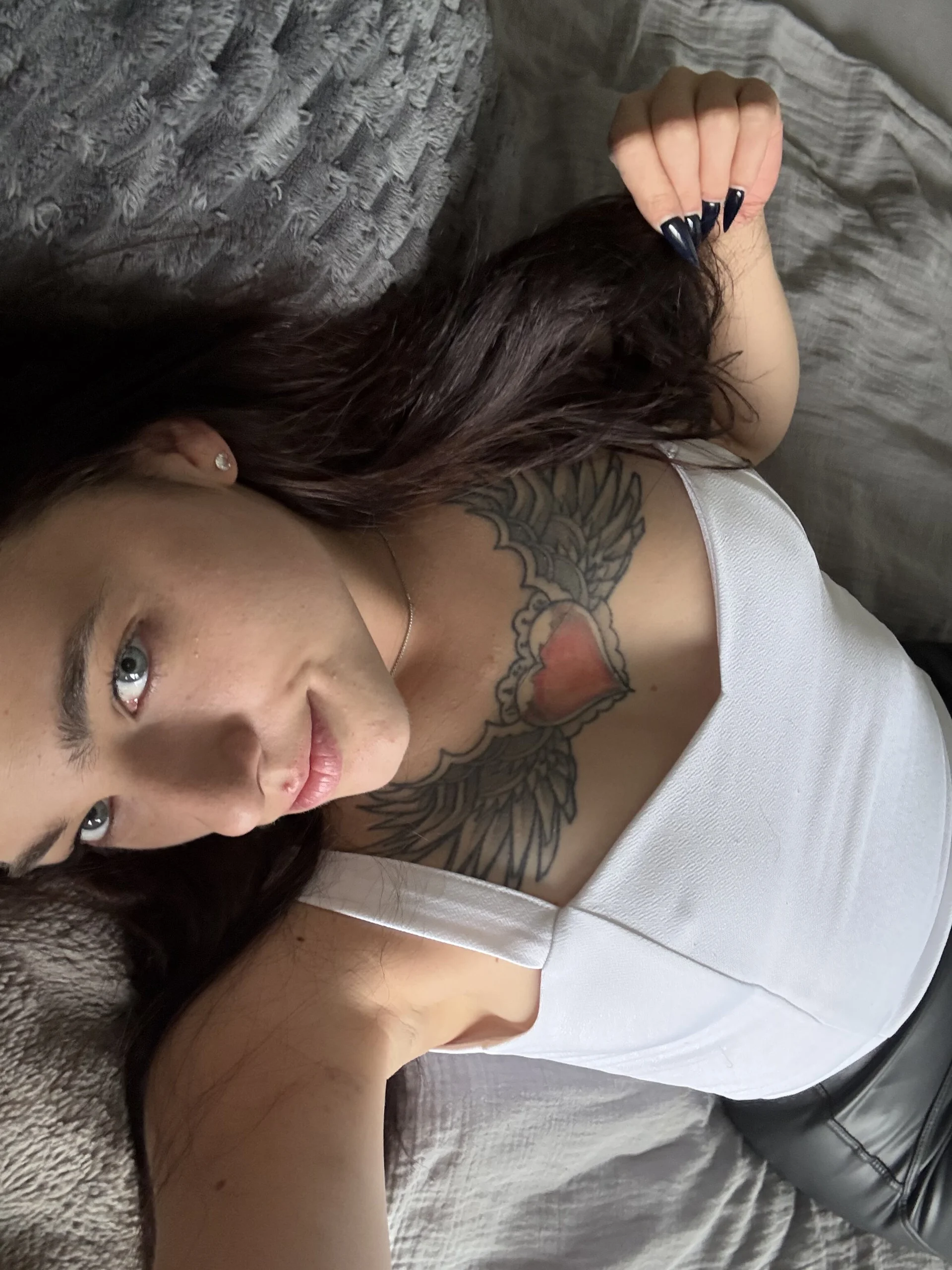 XXX Porn Photo of Nude Luna_Lynn 8