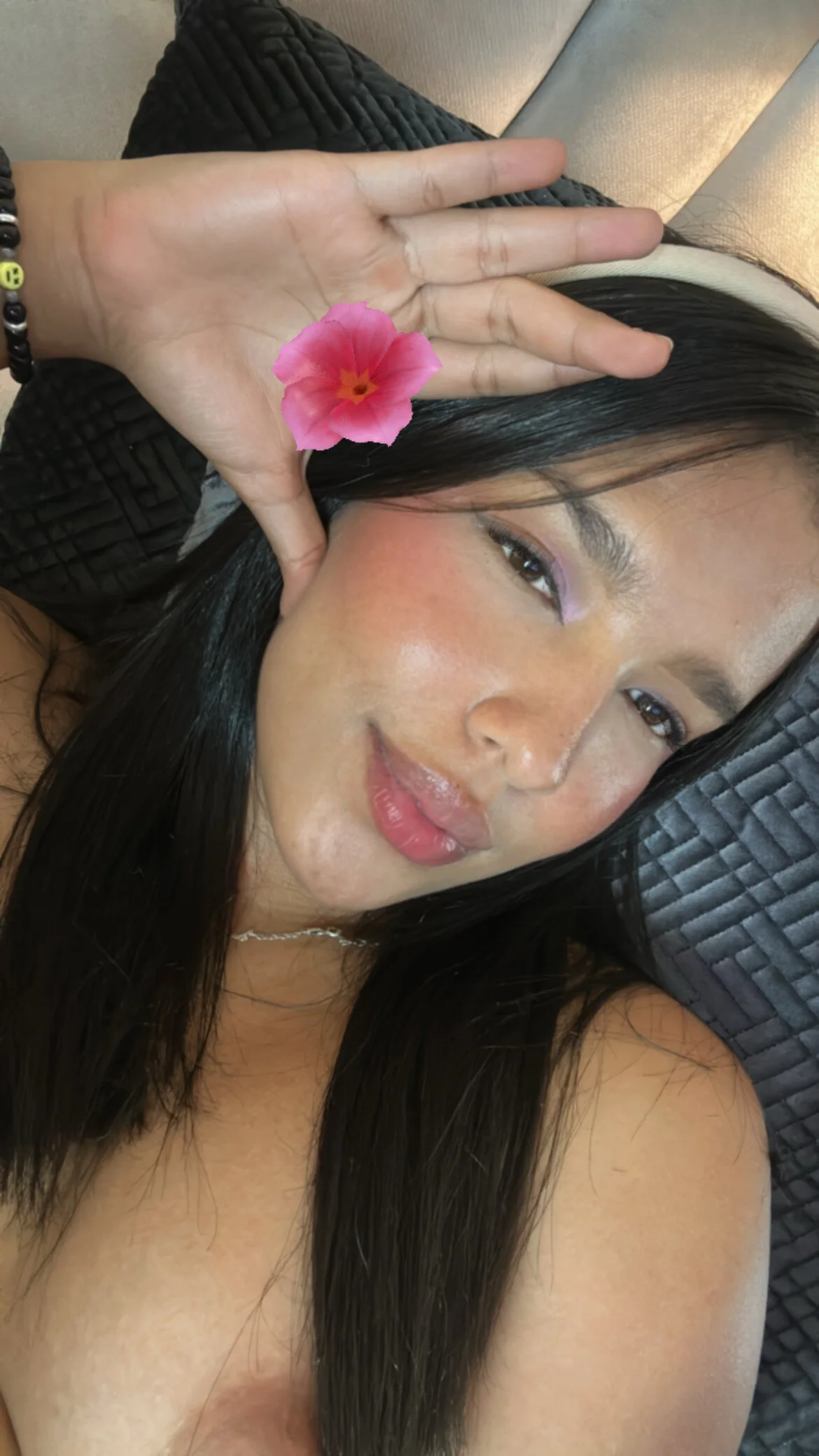 XXX Porn Photo of Nude charloteeee1 2