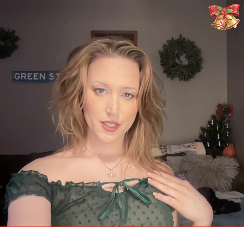 XXX Porn Photo of Nude greenxxxqueen 8