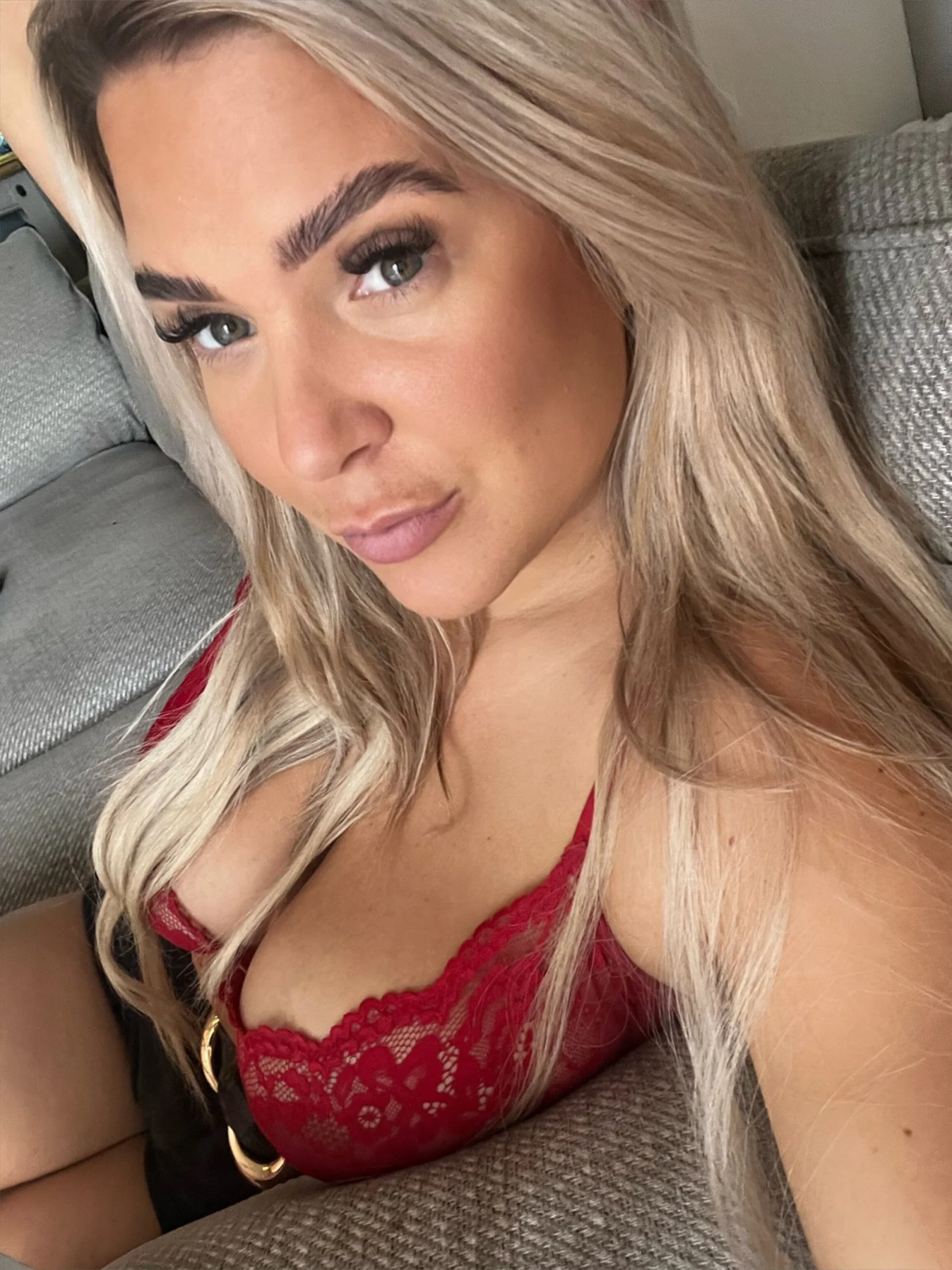 XXX Porn Photo of Nude Bustyblondebabe32 12