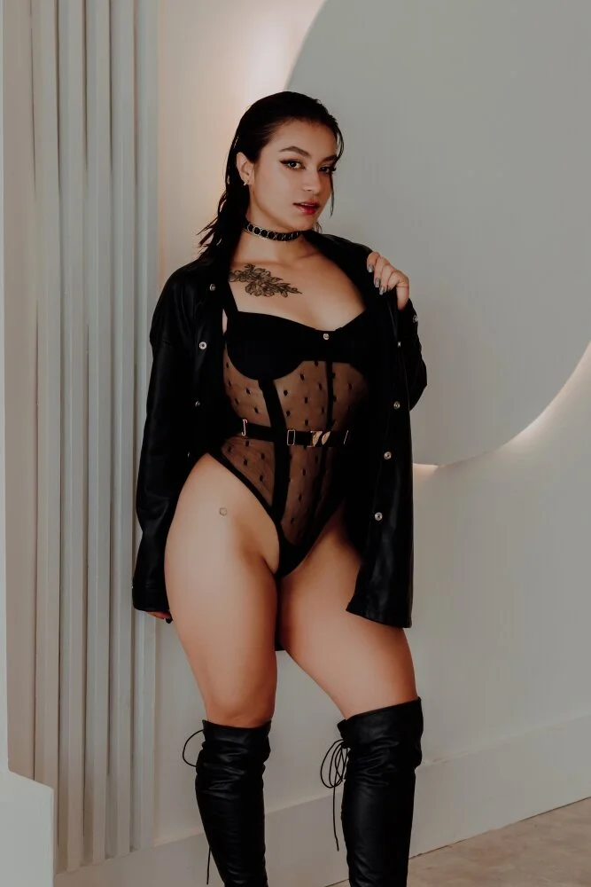 XXX Porn Photo of Nude TamyHoney 69
