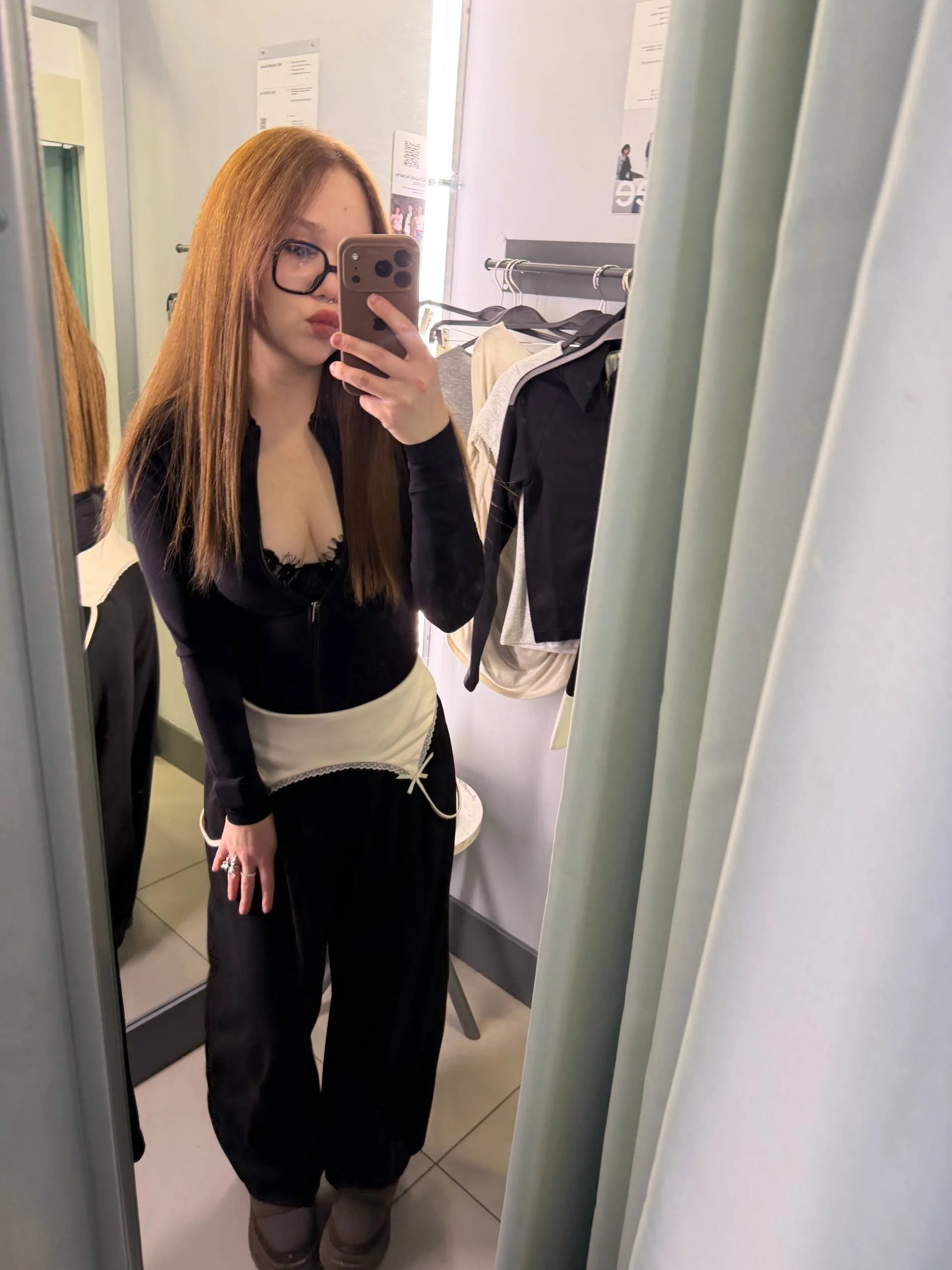 XXX Porn Photo of Nude ViolaDashow 6