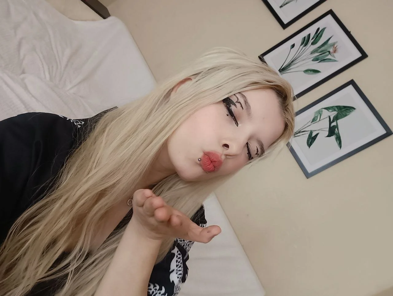 XXX Porn Photo of Nude Cuddly_Kitten 17