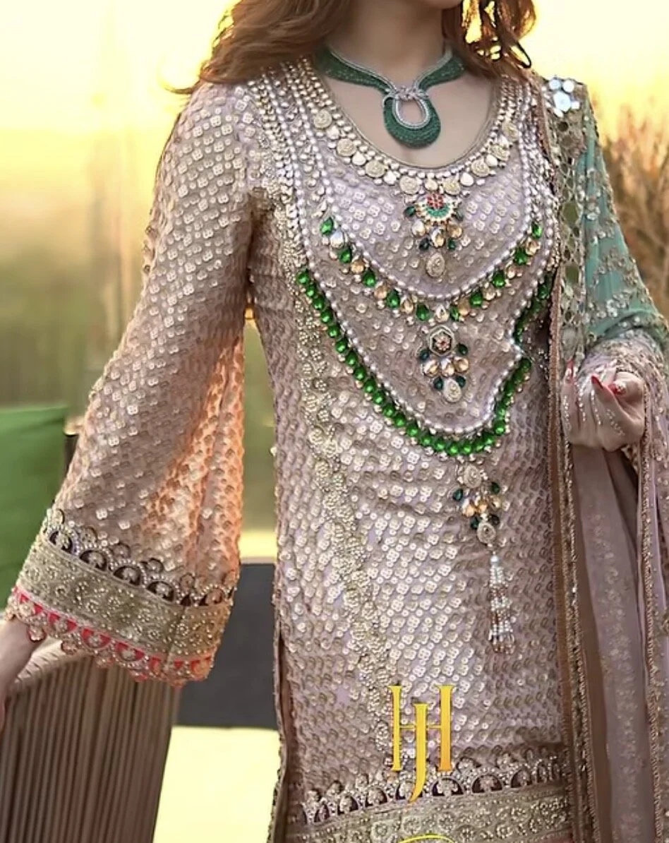 XXX Porn Photo of Nude Kashmiri_Queen 1
