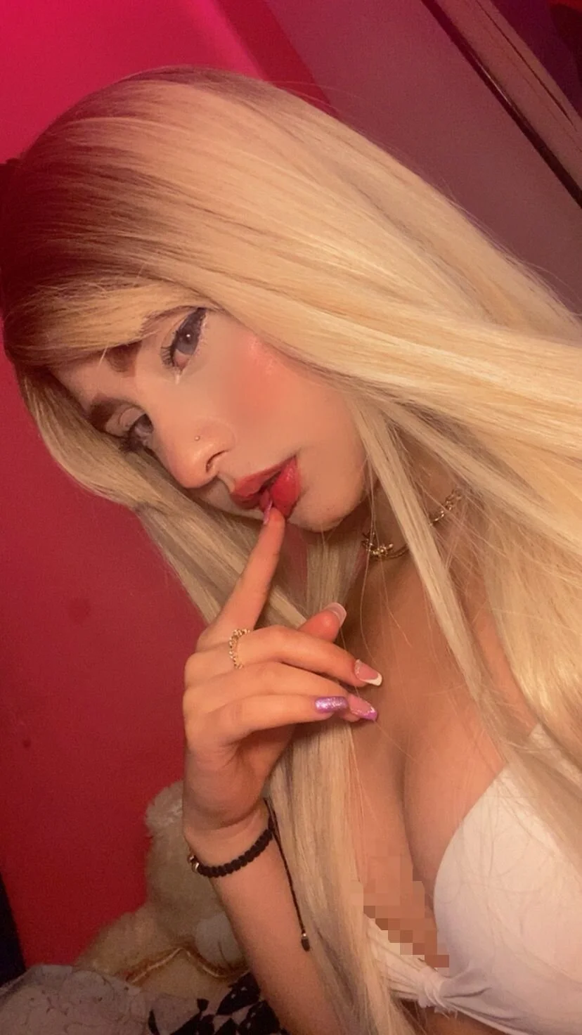 XXX Porn Photo of Nude MeilyMuse_Maximus 4