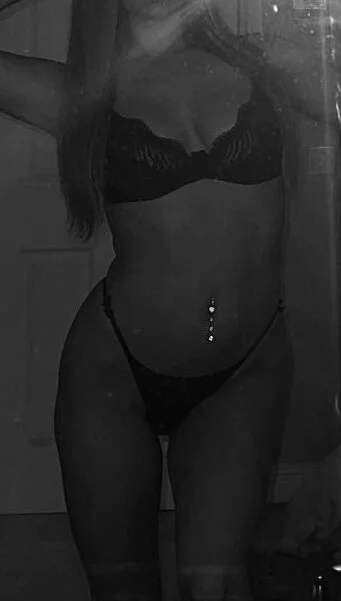 XXX Porn Photo of Nude Gia_Atkinson 1