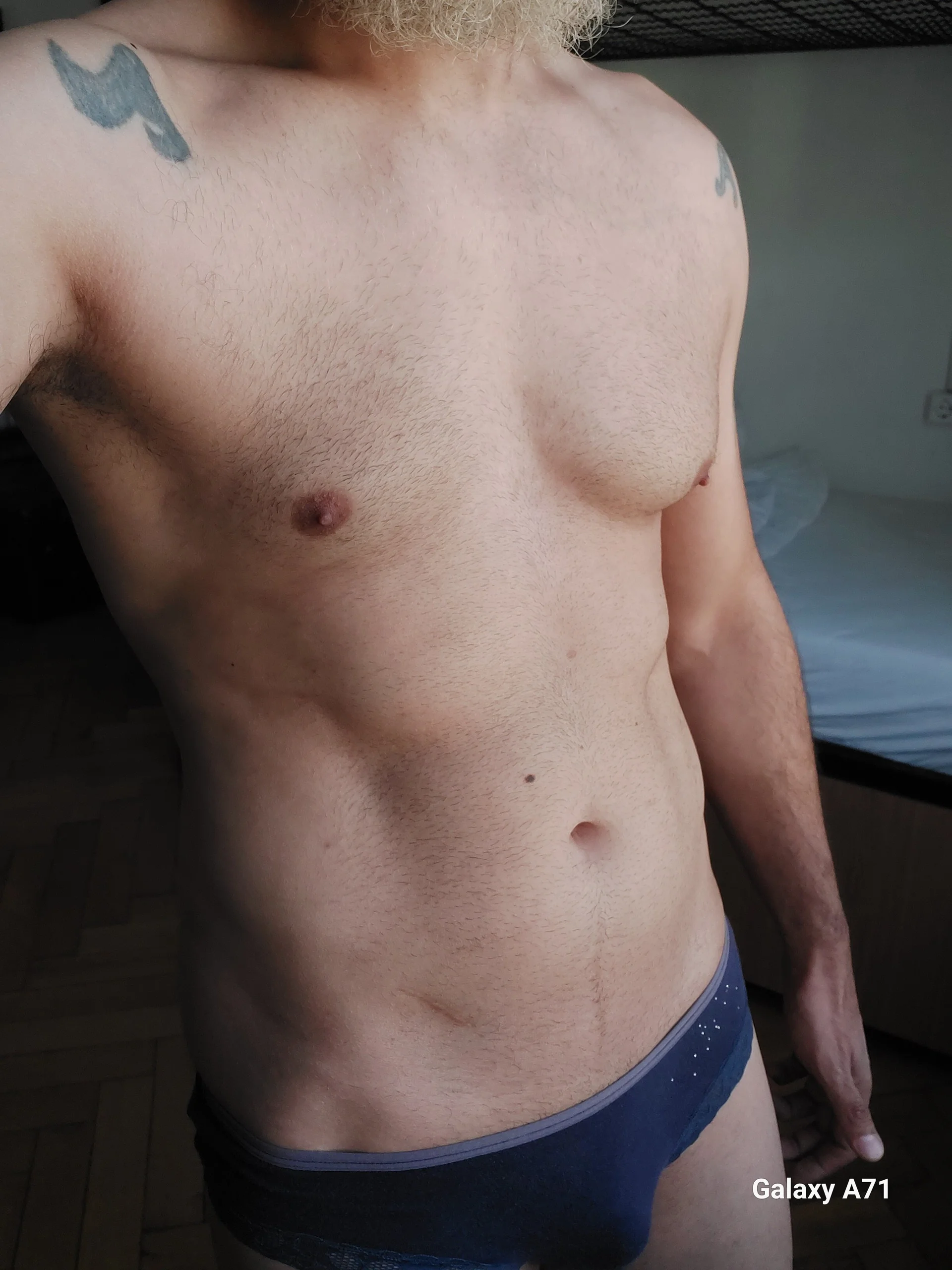 XXX Porn Photo of Nude hotsolosexyguy 4