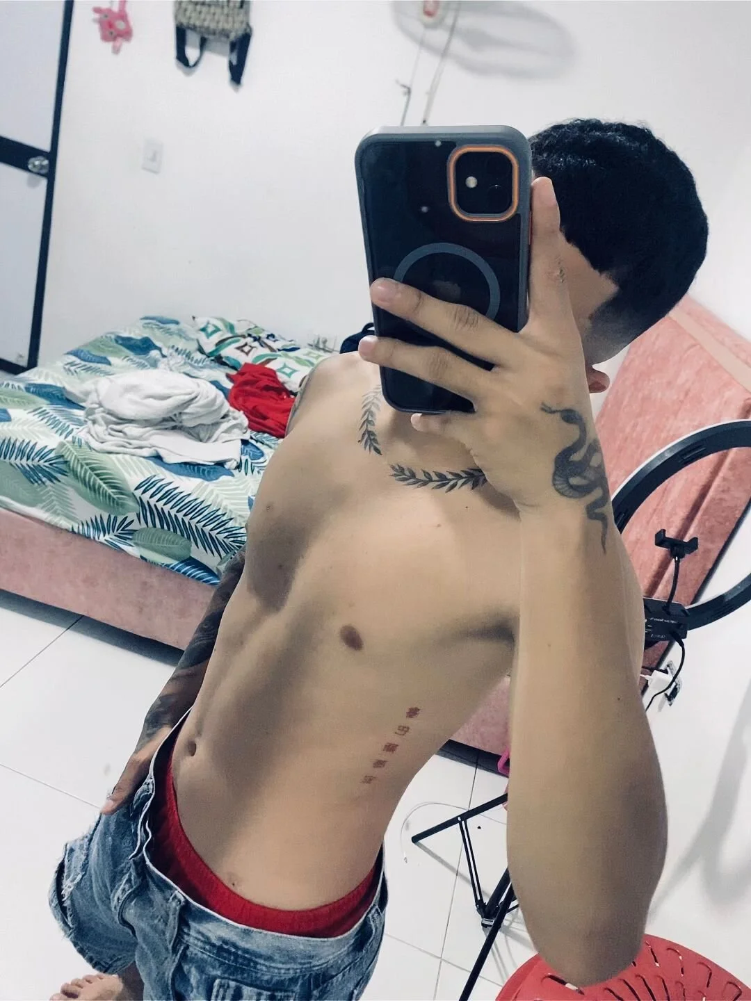 XXX Porn Photo of Nude LatinsGuys2026 4