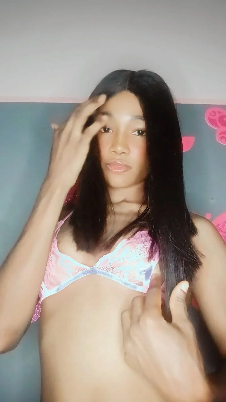 XXX Porn Photo of Nude scarletturgirl 1