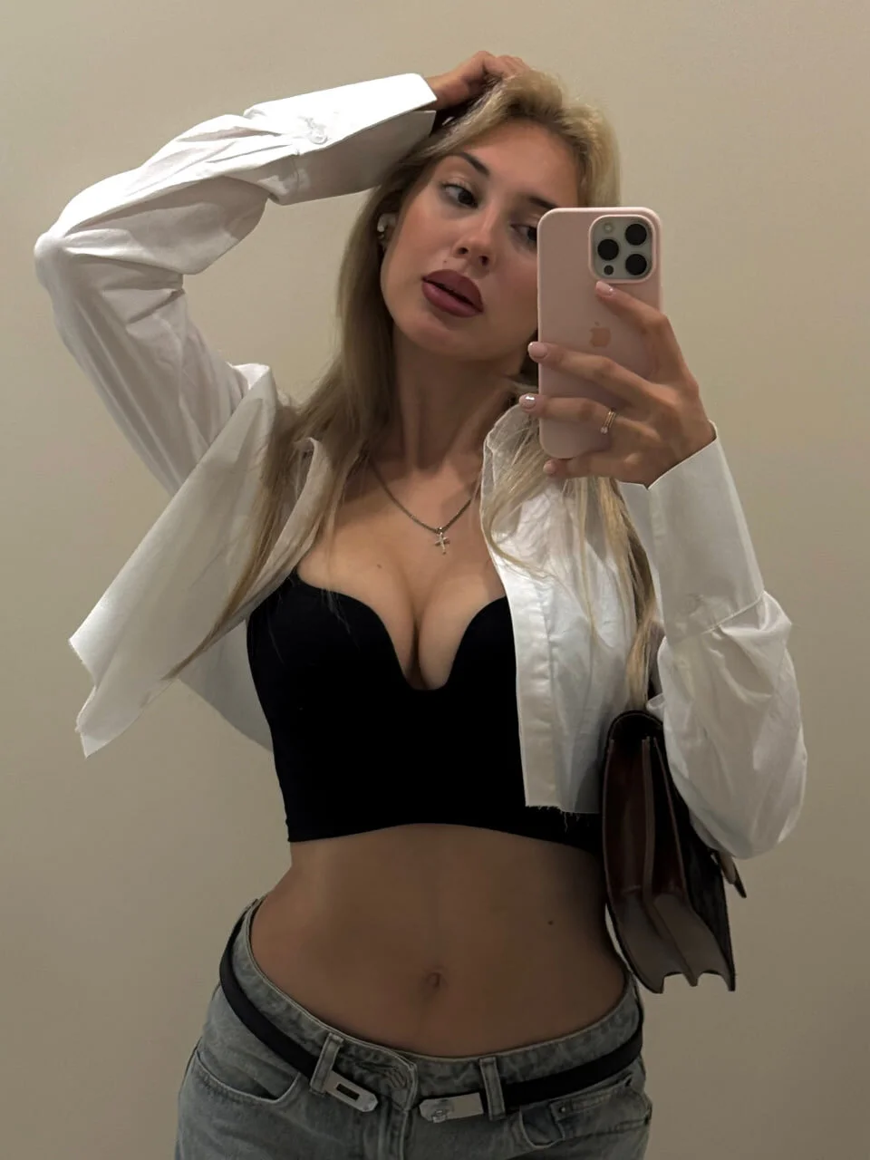 XXX Porn Photo of Nude foxy_vivi 1