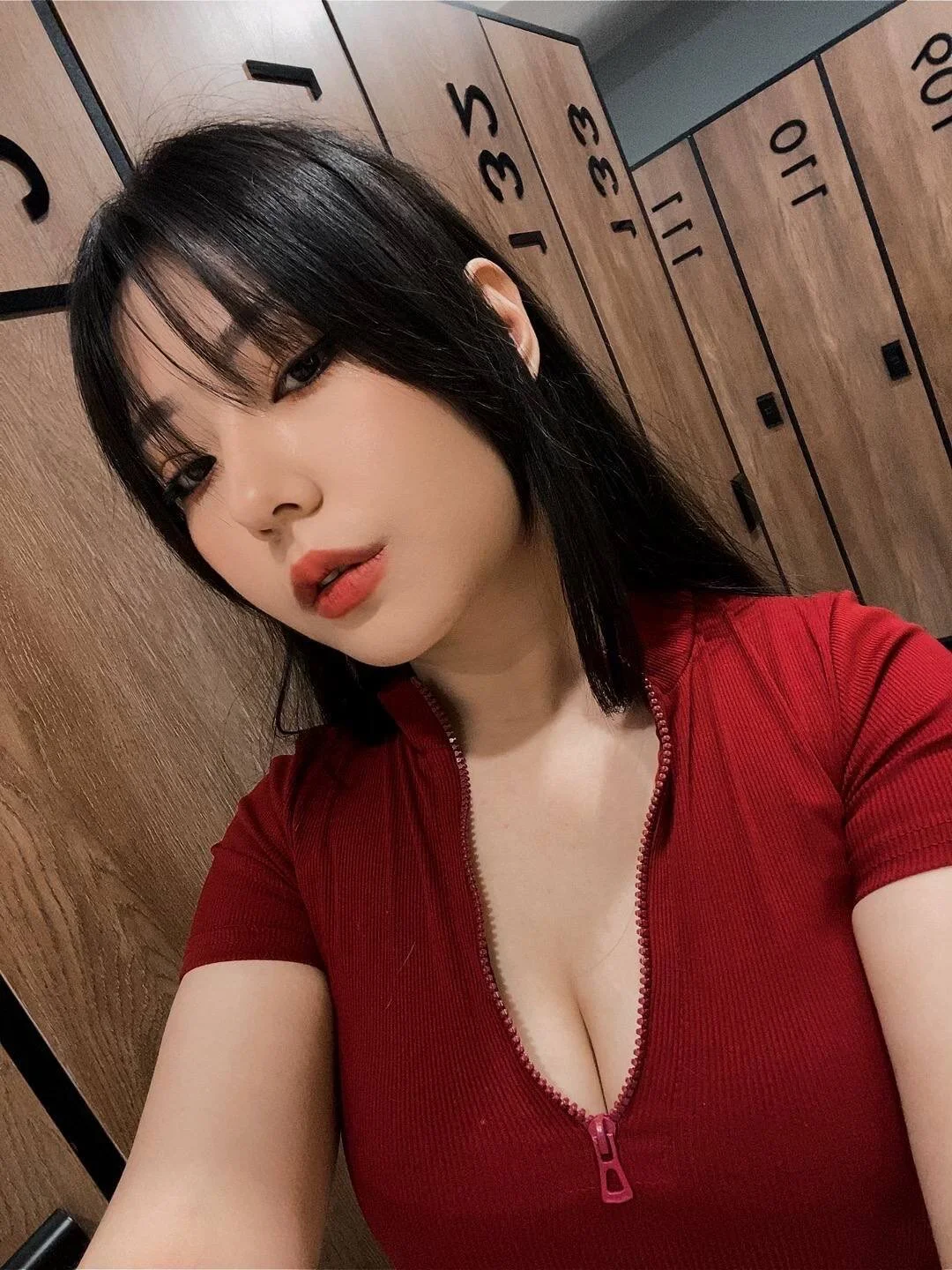 XXX Porn Photo of Nude WonderMira 31