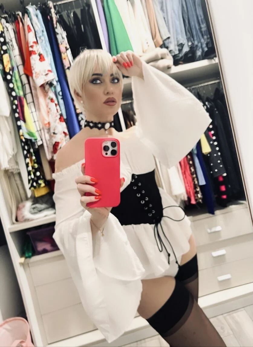 XXX Porn Photo of Nude LuanaColucci 69