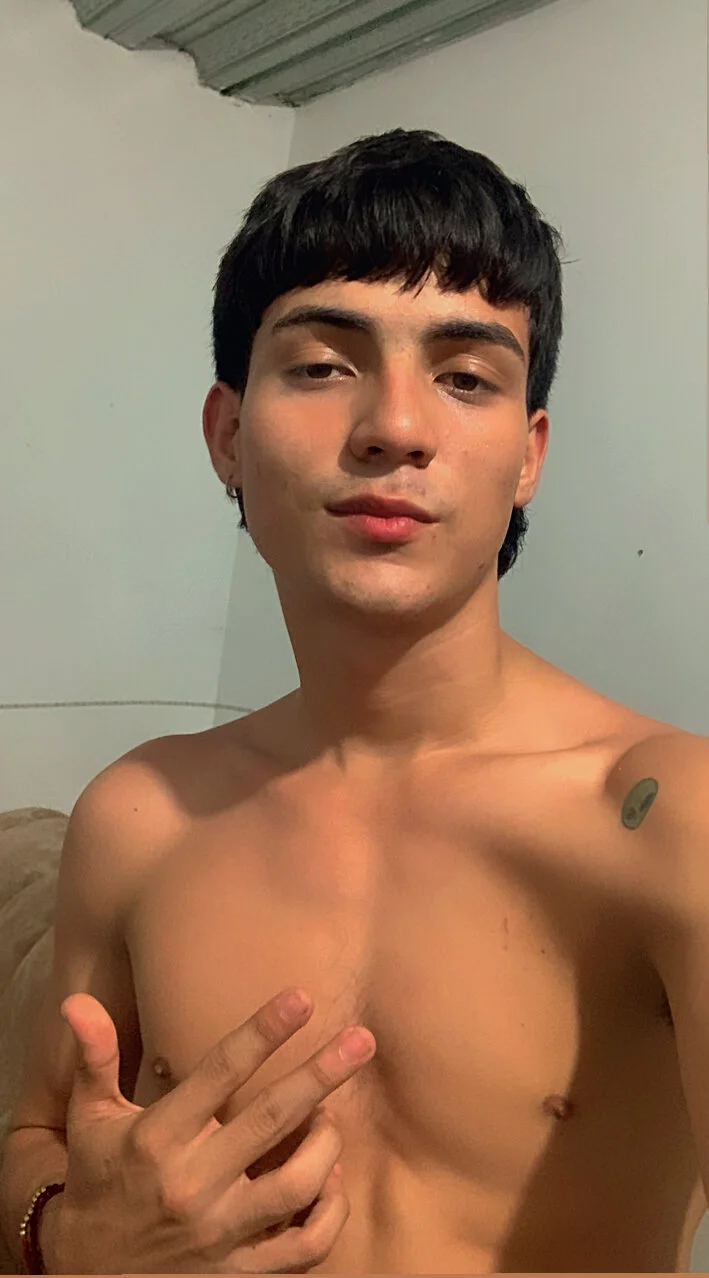 XXX Porn Photo of Nude Thommy_cute 5