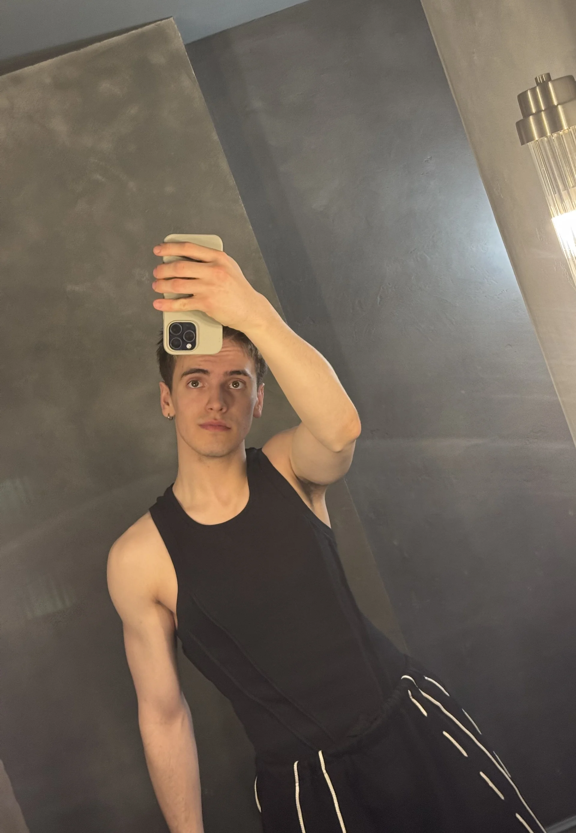 XXX Porn Photo of Nude EdwinBlaze 8