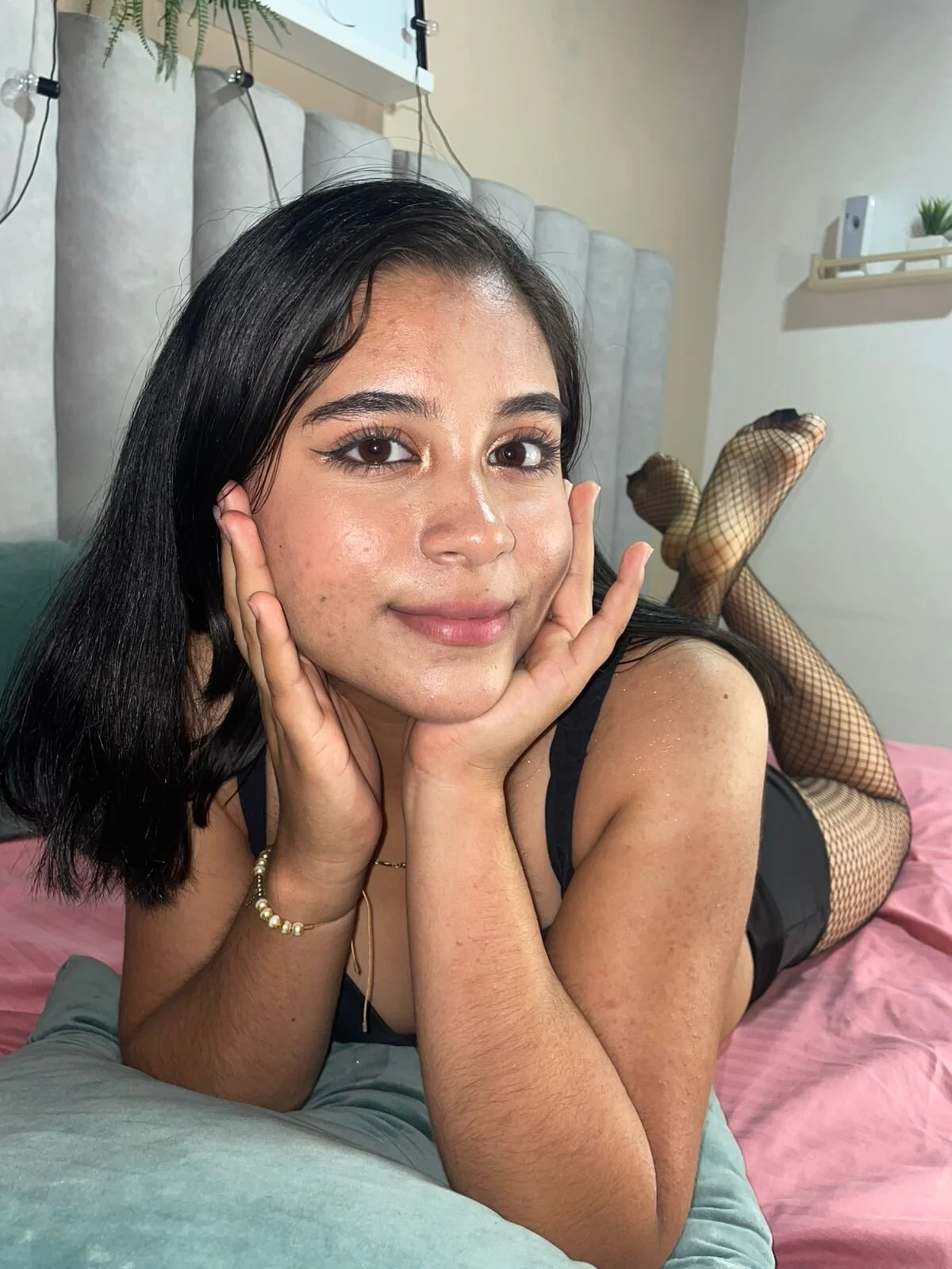 XXX Porn Photo of Nude LeslyTaylor_ 6