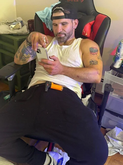 XXX Porn Photo of Nude johnnyrockit 1