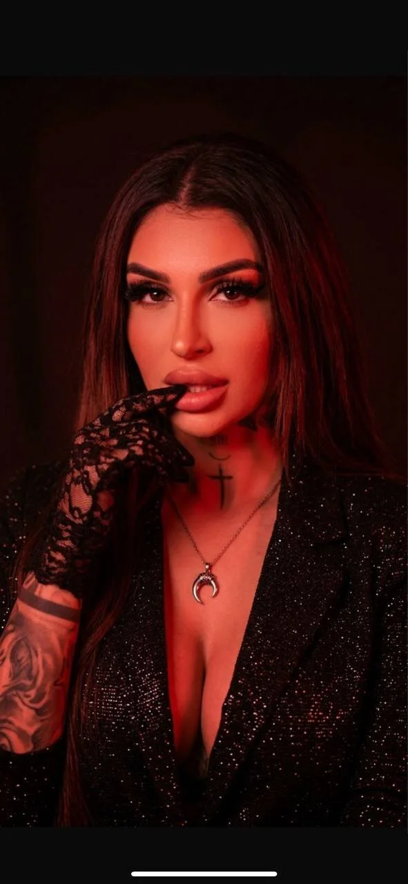 XXX Porn Photo of Nude ArielleeX 2