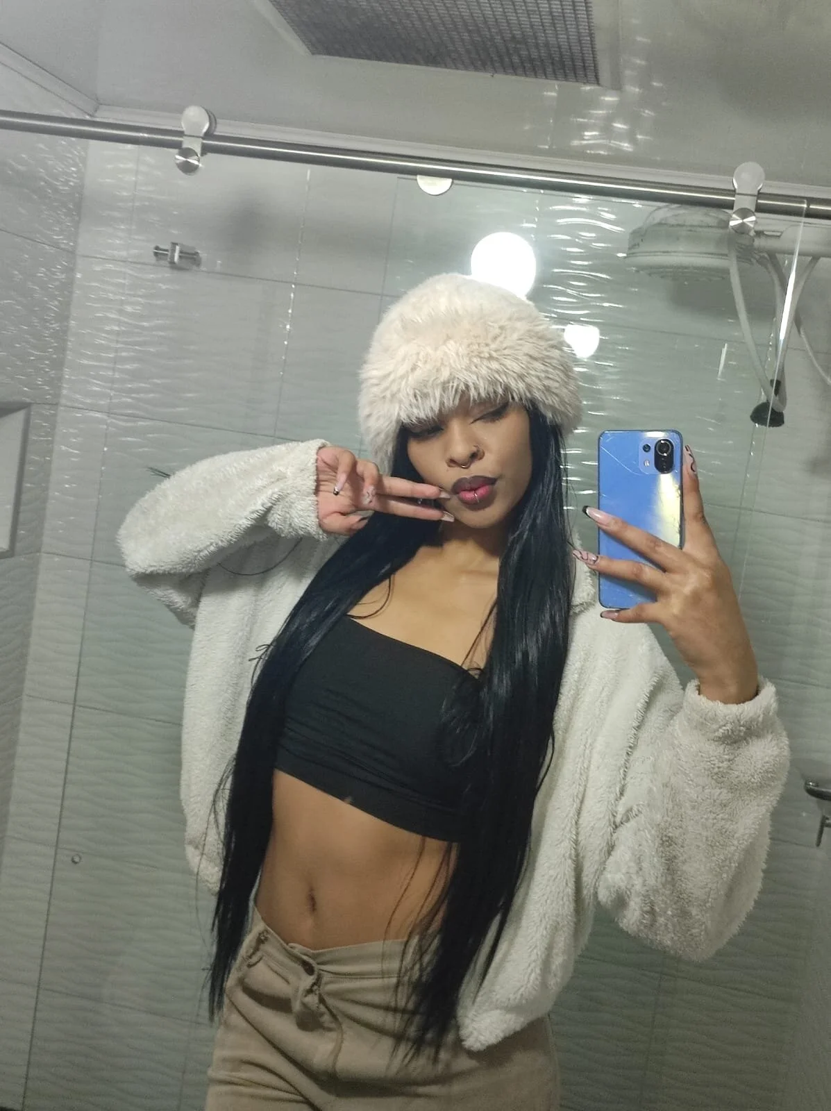 XXX Porn Photo of Nude mia_gatesvg 12