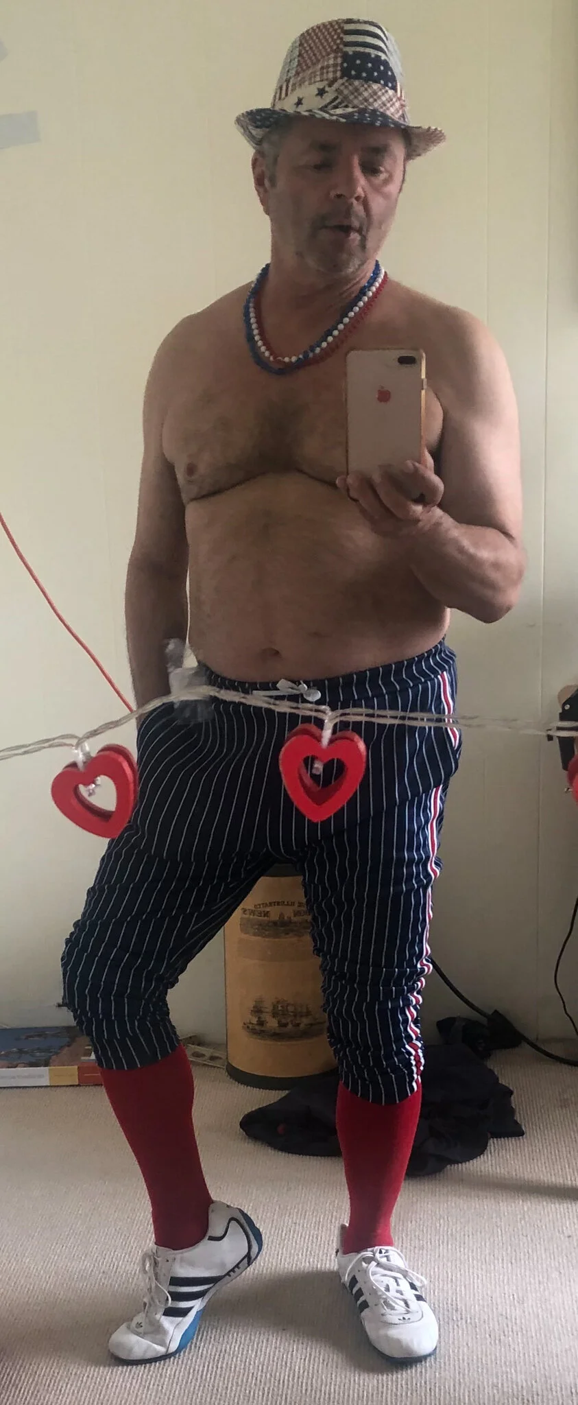XXX Porn Photo of Nude hotdadbod 147
