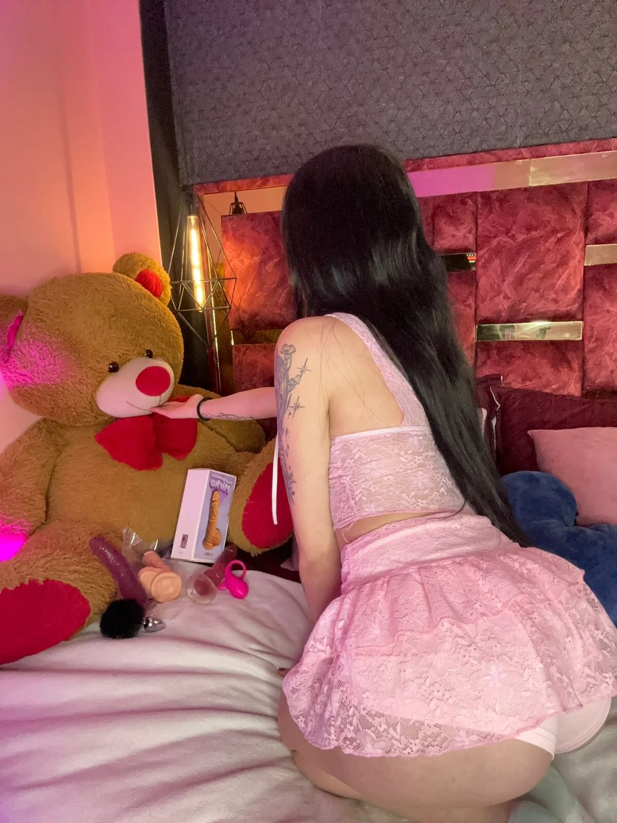 XXX Porn Photo of Nude Veronicaa_lodge1 9