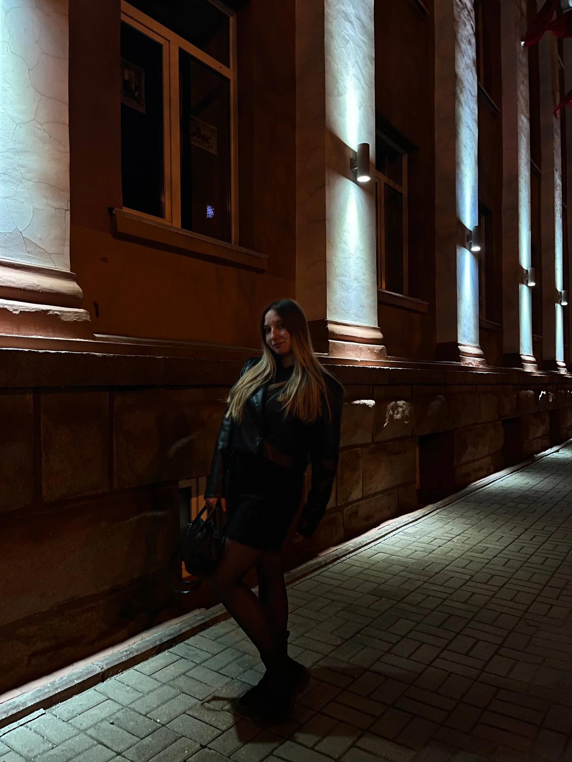 Lilyy_Lark