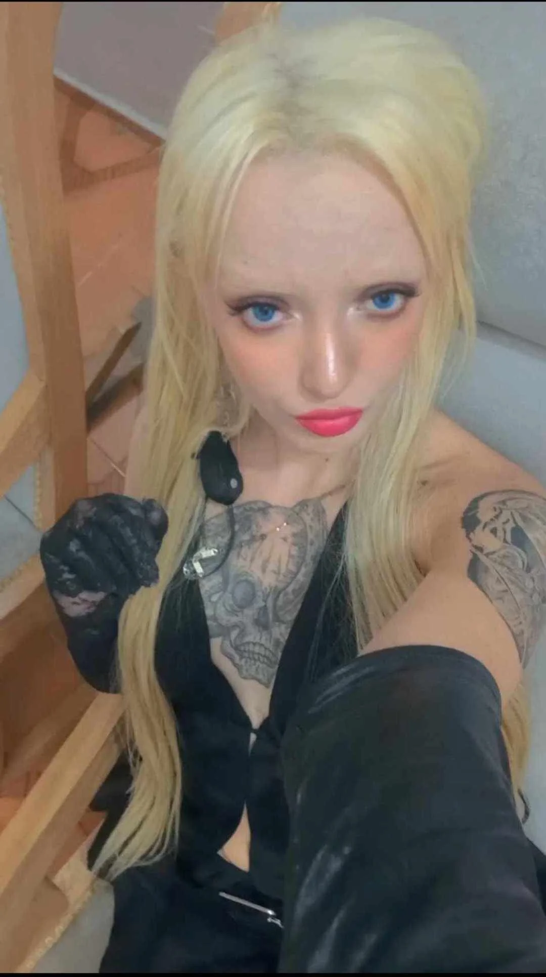 XXX Porn Photo of Nude barbara_anal_squirt_ 8