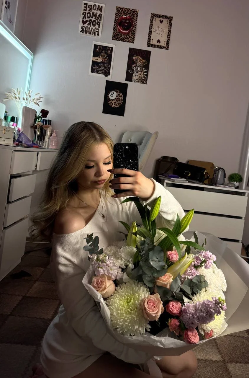 XXX Porn Photo of Nude HotterClouds 3