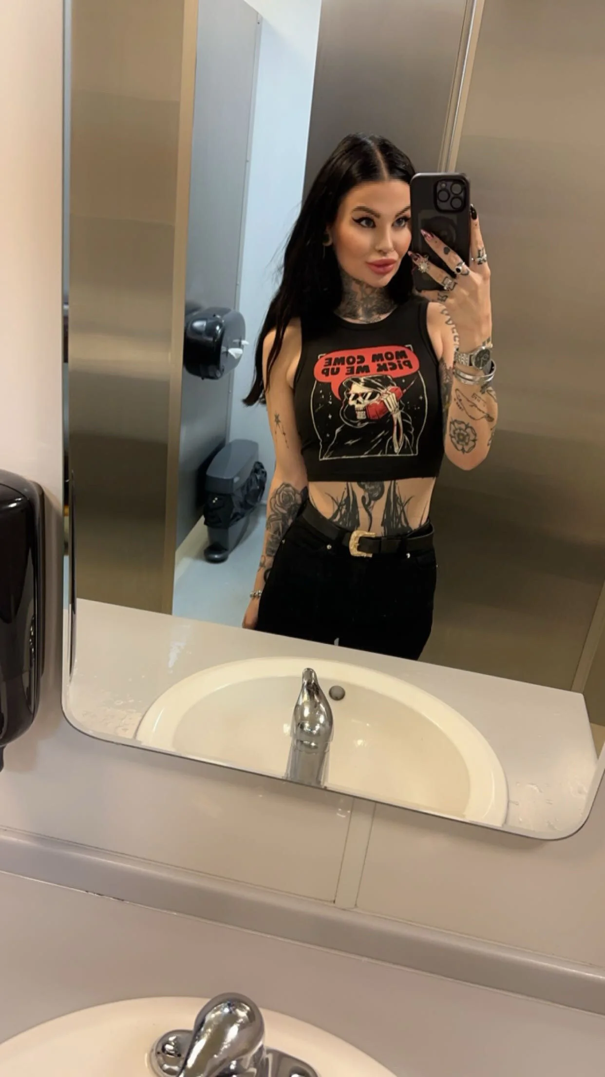 XXX Porn Photo of Nude Babydollfacexo 2