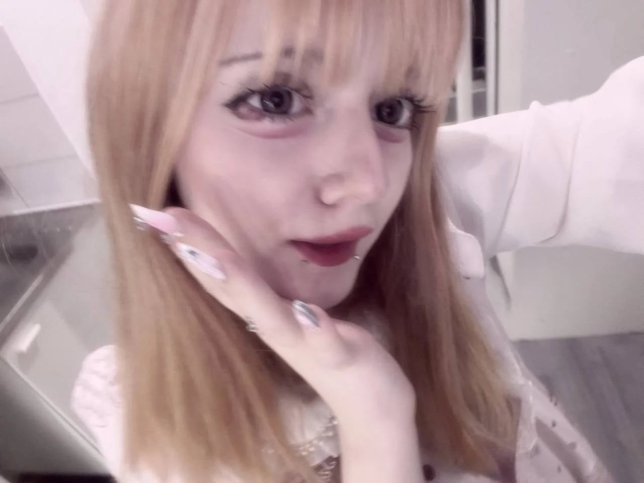 XXX Porn Photo of Nude lorayne_ly 1