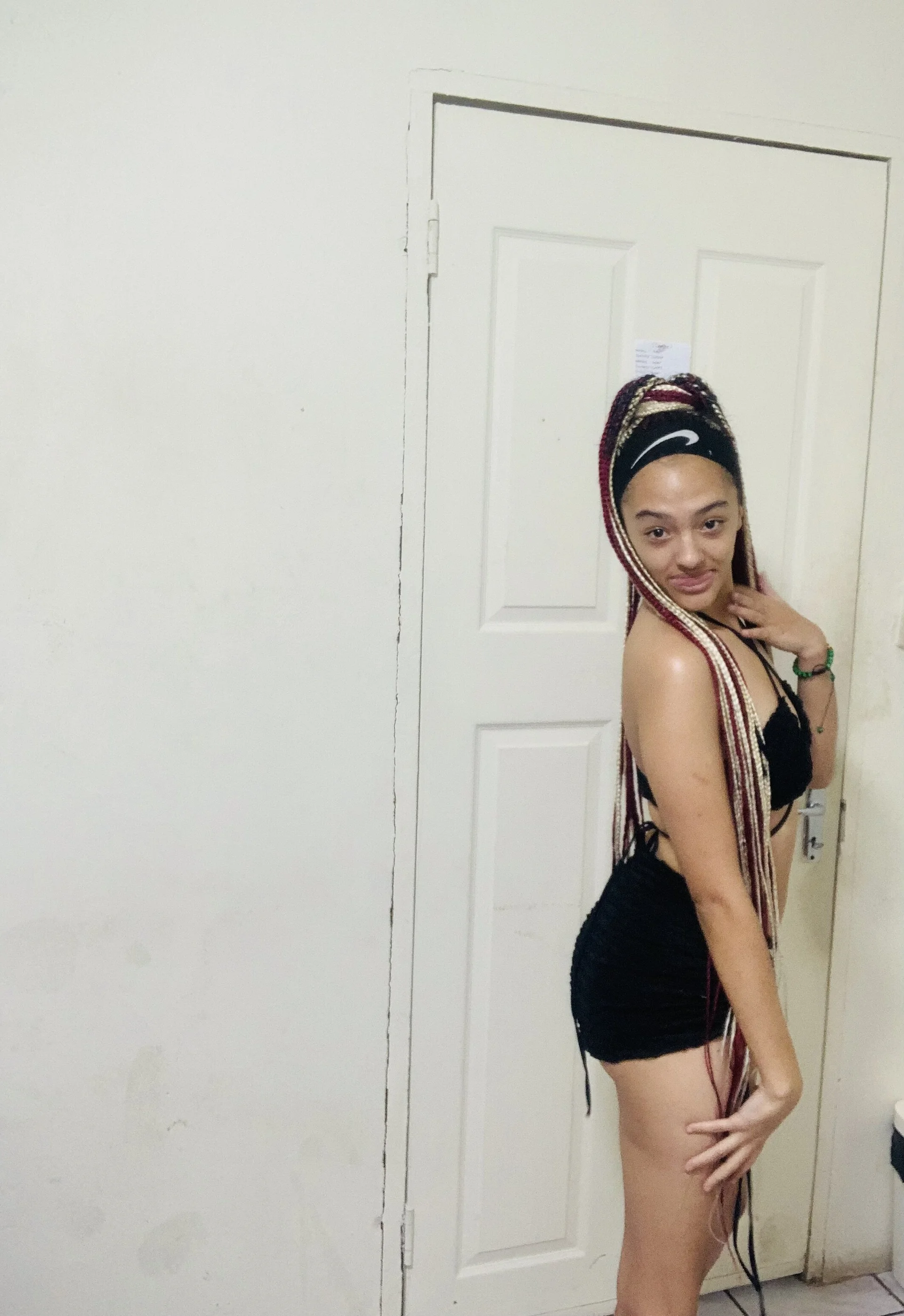 XXX Porn Photo of Nude CuteAbbles13th 16