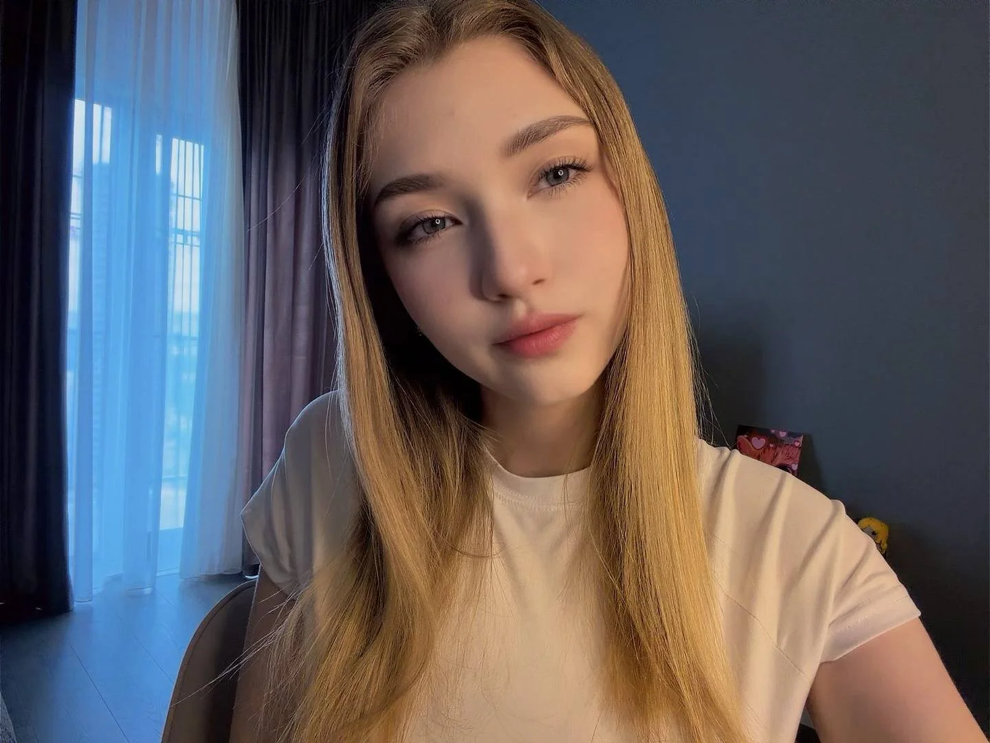 XXX Porn Photo of Nude AveryBerkson 127