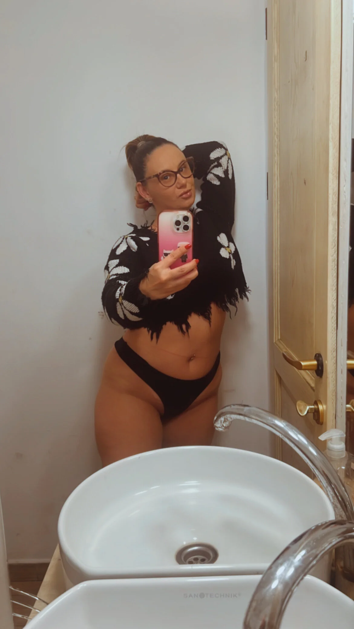 XXX Porn Photo of Nude Ella_Brazyl 3