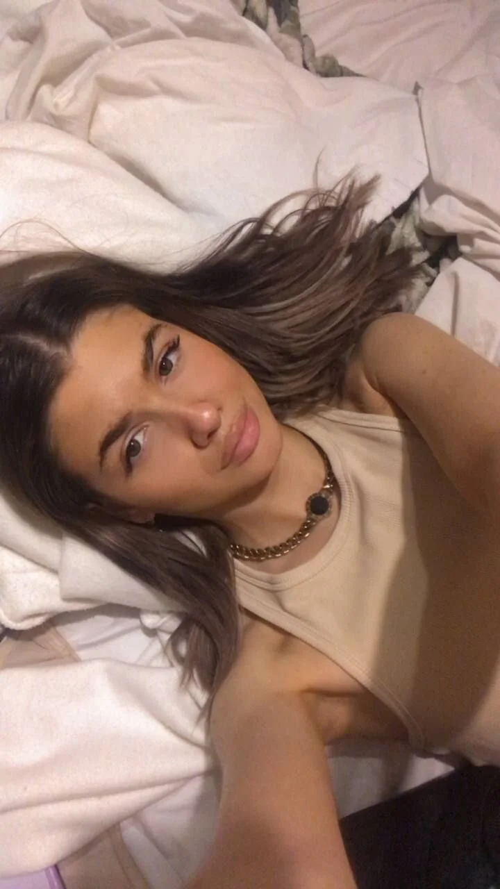 XXX Porn Photo of Nude shape_of_you 4