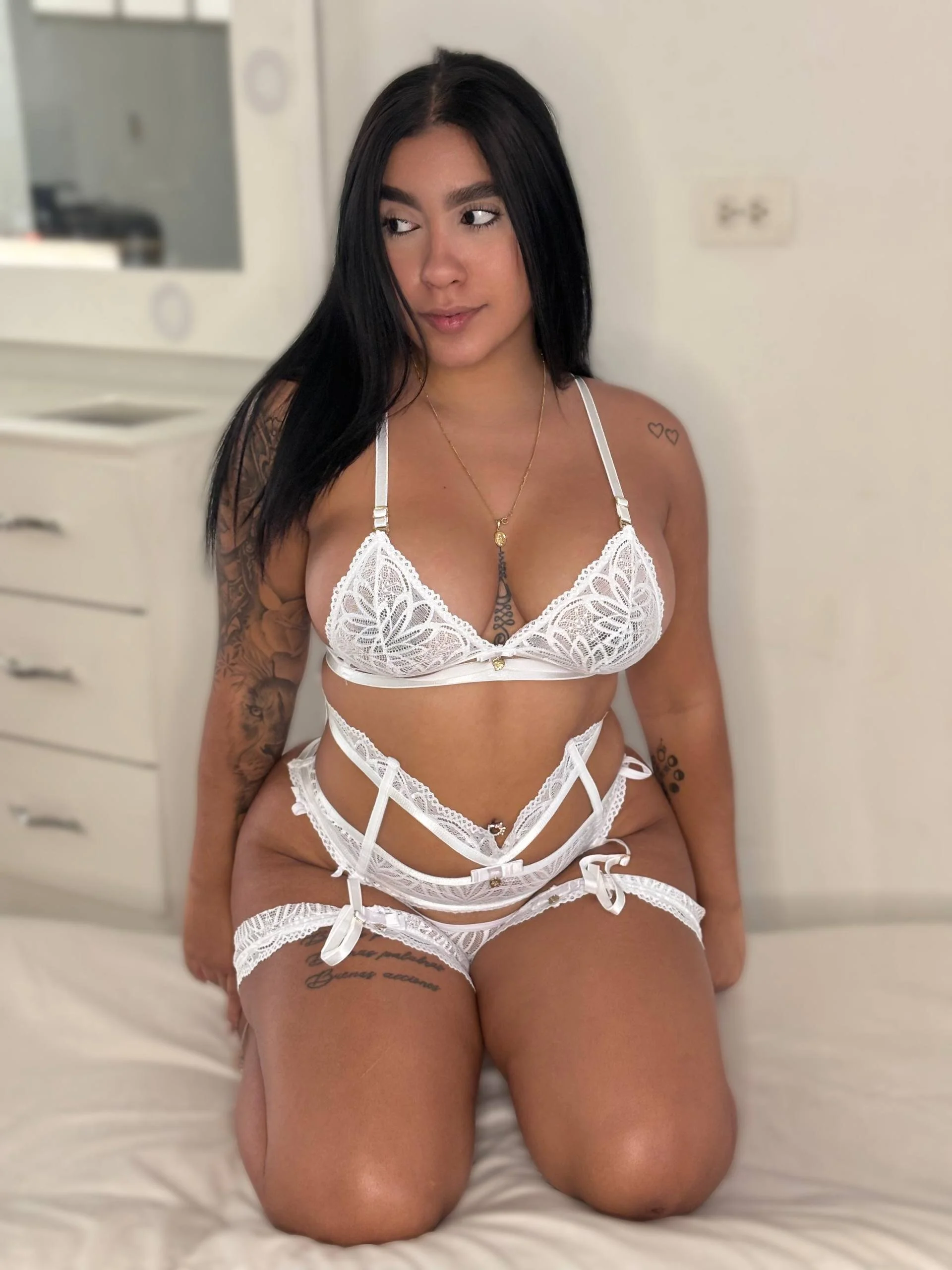 XXX Porn Photo of Nude LeagueOfLovers 3