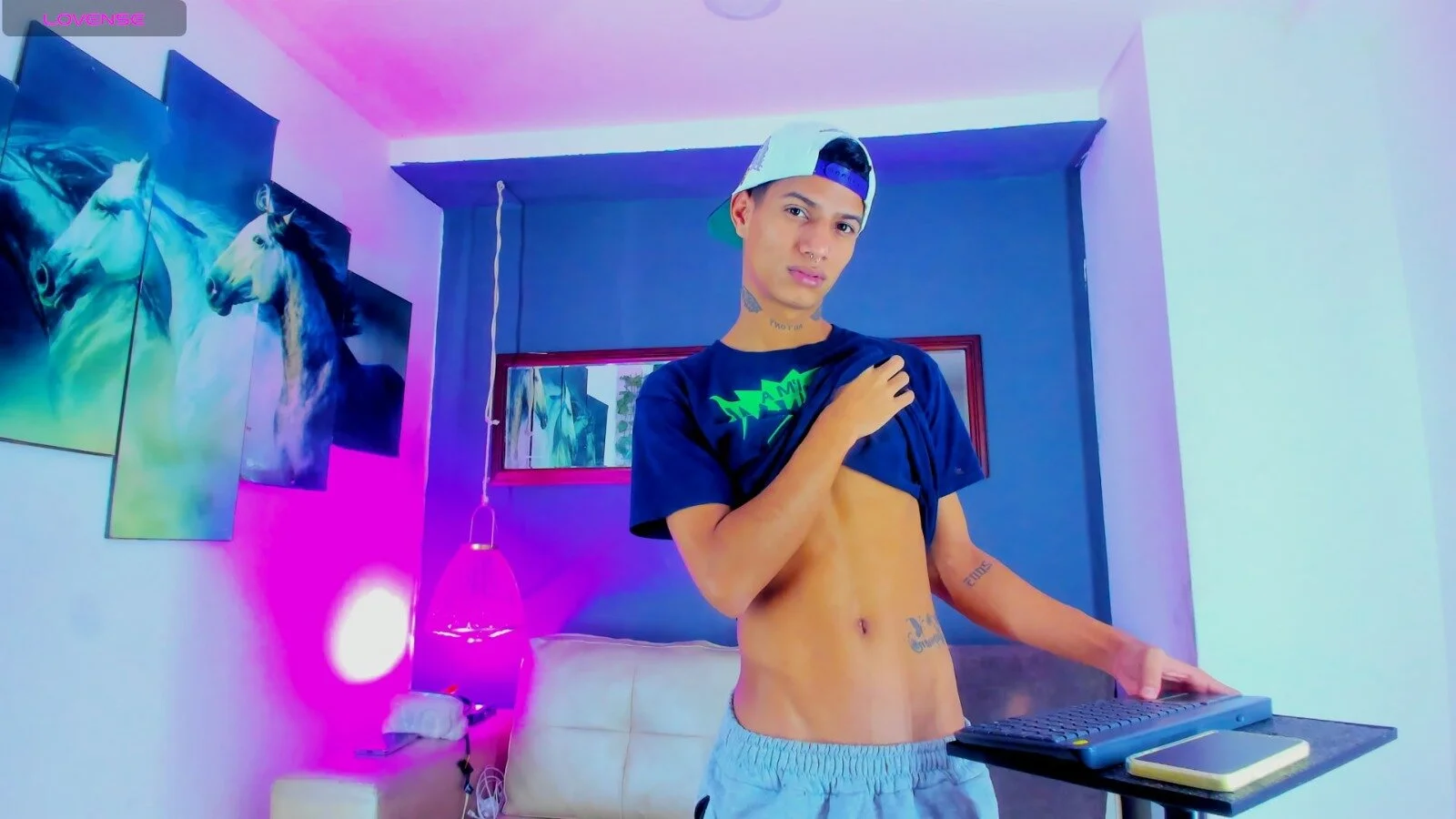 XXX Porn Photo of Nude Tony_keeen20 8
